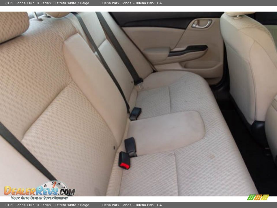 2015 Honda Civic LX Sedan Taffeta White / Beige Photo #19