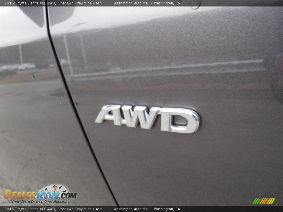 2016 Toyota Sienna XLE AWD Predawn Gray Mica / Ash Photo #4