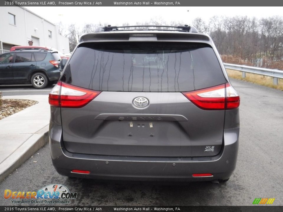 2016 Toyota Sienna XLE AWD Predawn Gray Mica / Ash Photo #8