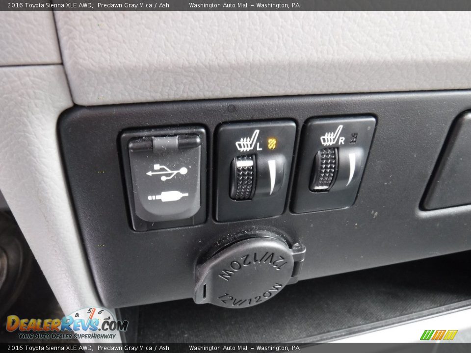2016 Toyota Sienna XLE AWD Predawn Gray Mica / Ash Photo #19