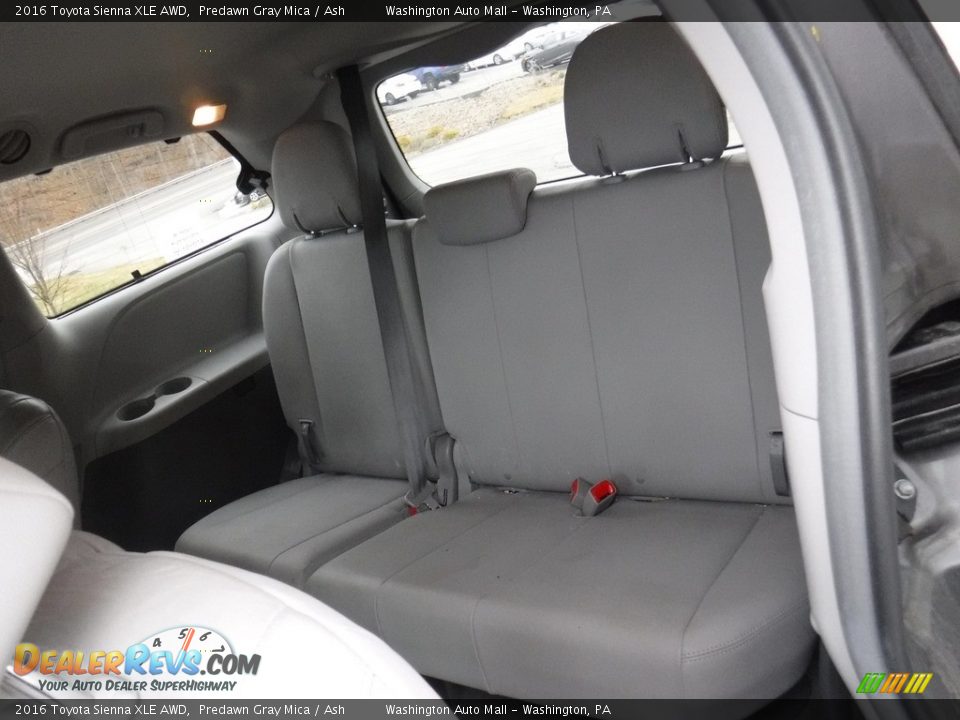 2016 Toyota Sienna XLE AWD Predawn Gray Mica / Ash Photo #25