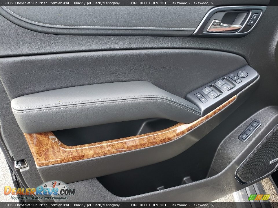 2019 Chevrolet Suburban Premier 4WD Black / Jet Black/Mahogany Photo #8
