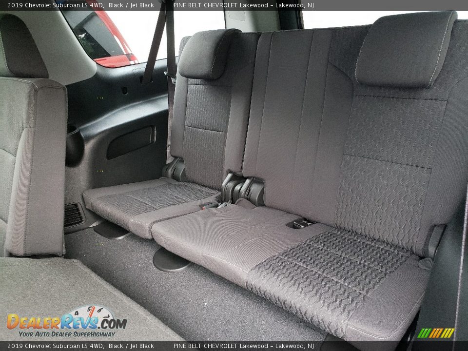 Rear Seat of 2019 Chevrolet Suburban LS 4WD Photo #4