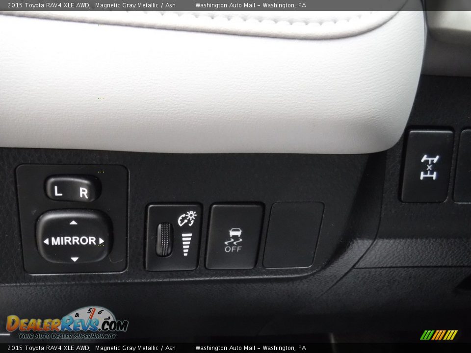 2015 Toyota RAV4 XLE AWD Magnetic Gray Metallic / Ash Photo #12