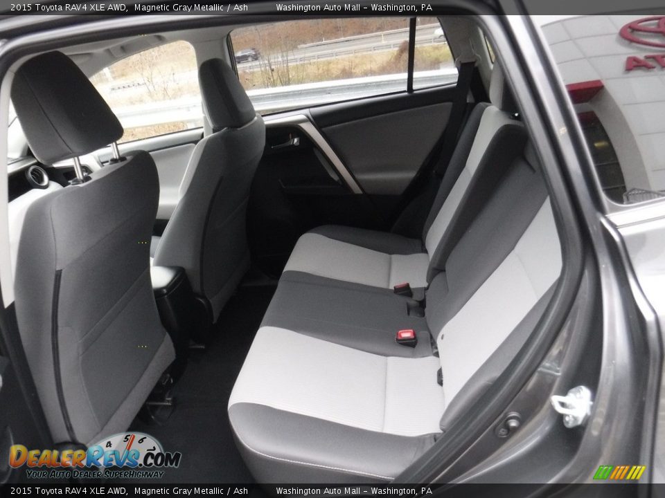 2015 Toyota RAV4 XLE AWD Magnetic Gray Metallic / Ash Photo #23