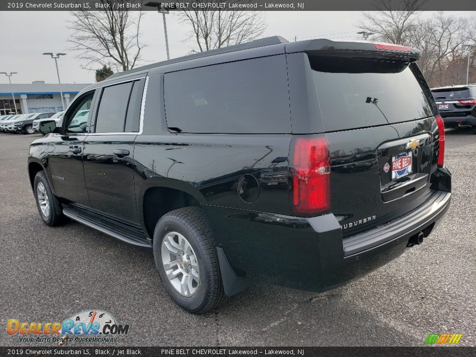 2019 Chevrolet Suburban LS Black / Jet Black Photo #4