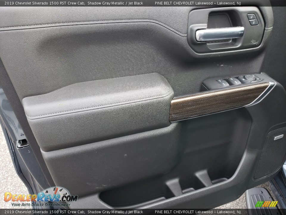Door Panel of 2019 Chevrolet Silverado 1500 RST Crew Cab Photo #8
