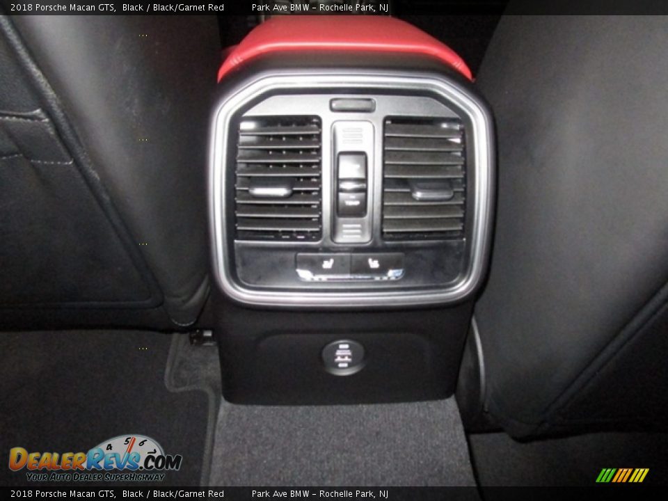 2018 Porsche Macan GTS Black / Black/Garnet Red Photo #19