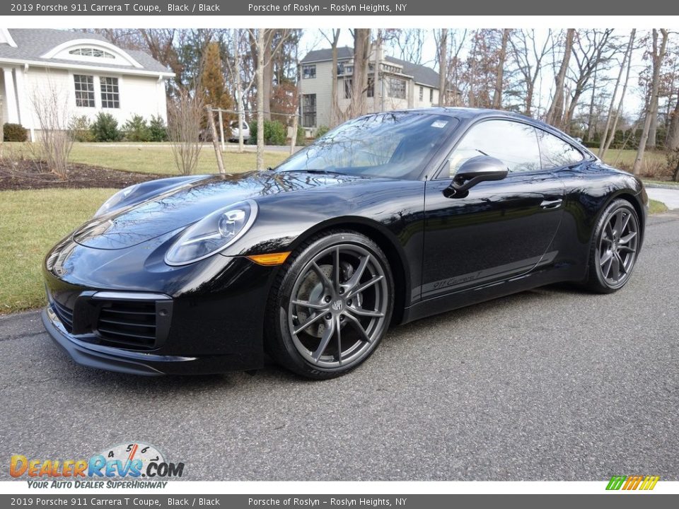 Front 3/4 View of 2019 Porsche 911 Carrera T Coupe Photo #8