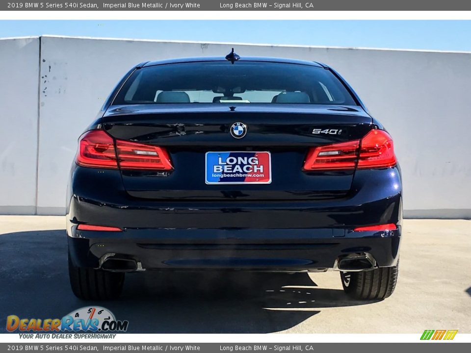 2019 BMW 5 Series 540i Sedan Imperial Blue Metallic / Ivory White Photo #3