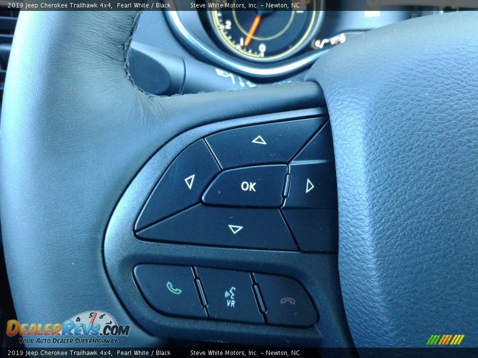 2019 Jeep Cherokee Trailhawk 4x4 Pearl White / Black Photo #18