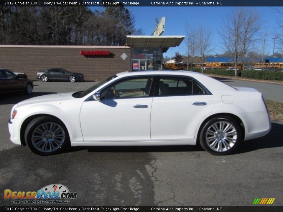 2012 Chrysler 300 C Ivory Tri-Coat Pearl / Dark Frost Beige/Light Frost Beige Photo #7