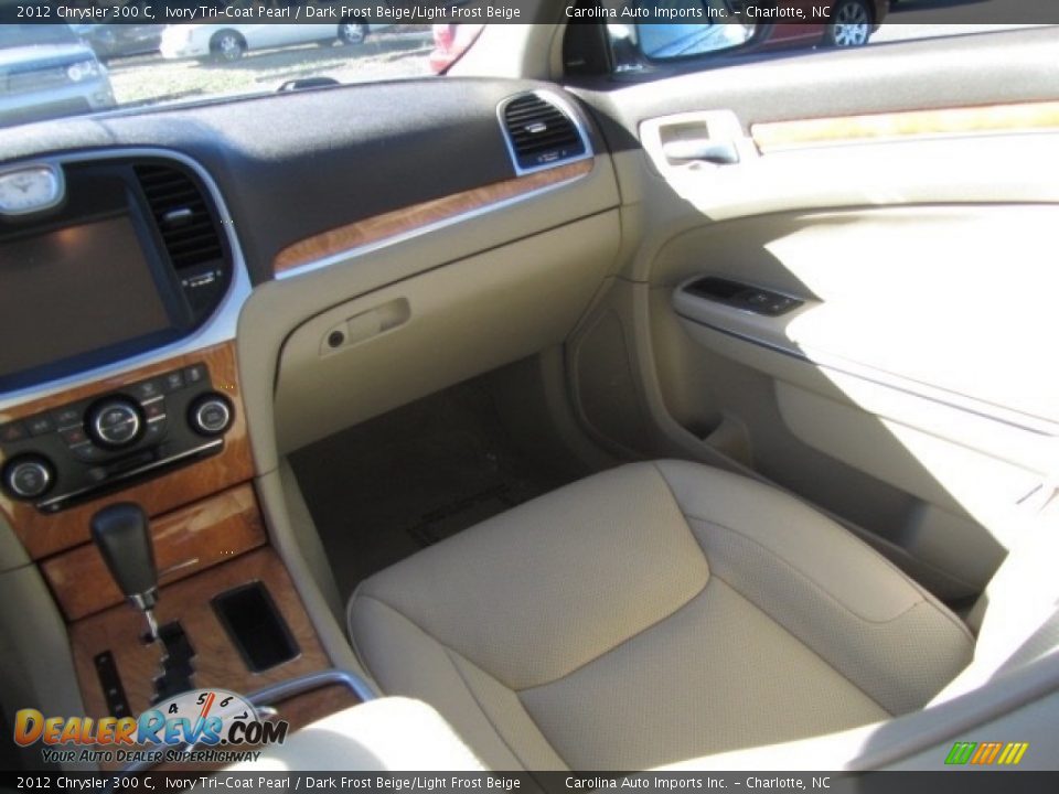 2012 Chrysler 300 C Ivory Tri-Coat Pearl / Dark Frost Beige/Light Frost Beige Photo #14