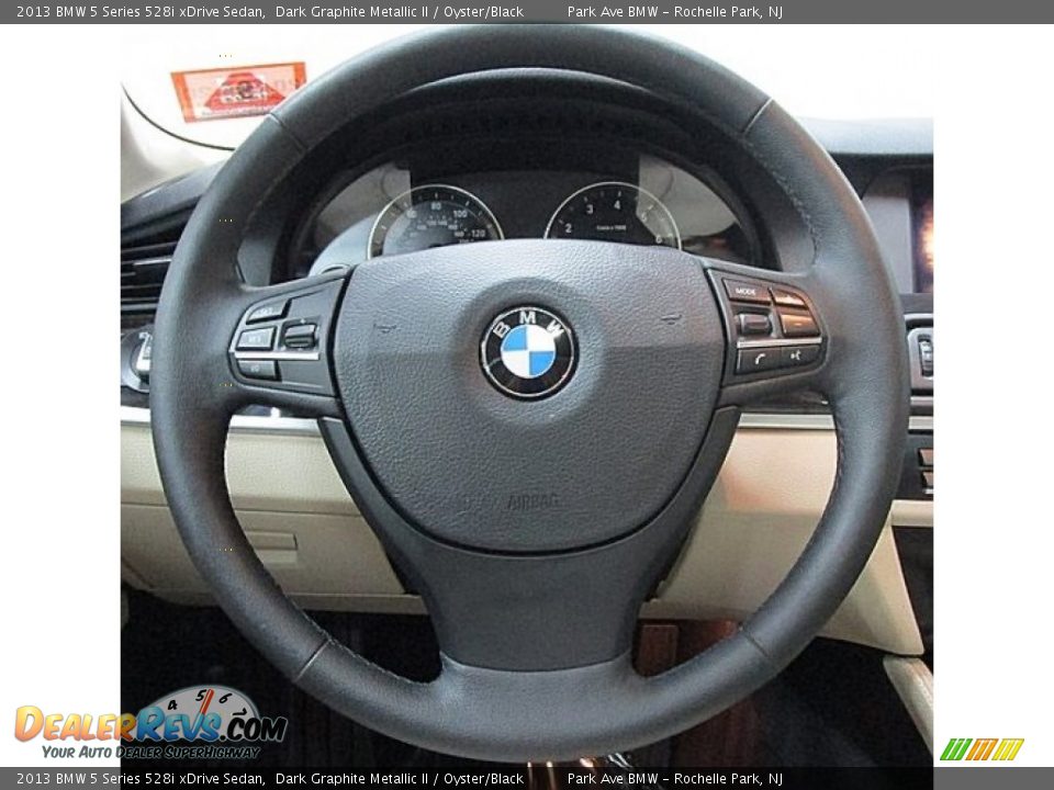 2013 BMW 5 Series 528i xDrive Sedan Dark Graphite Metallic II / Oyster/Black Photo #23