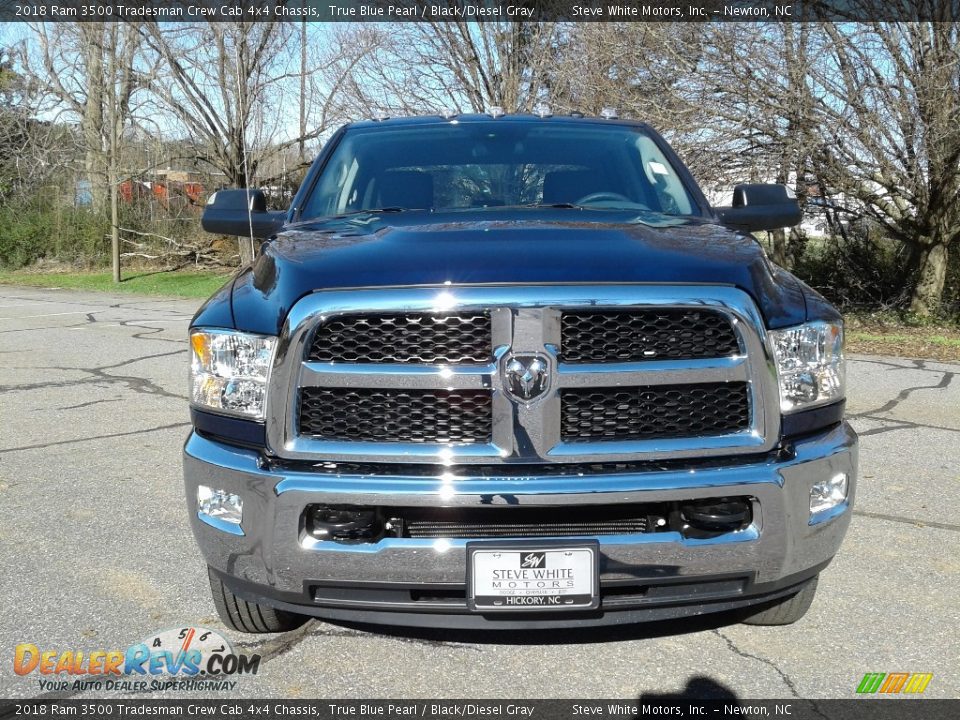 2018 Ram 3500 Tradesman Crew Cab 4x4 Chassis True Blue Pearl / Black/Diesel Gray Photo #3