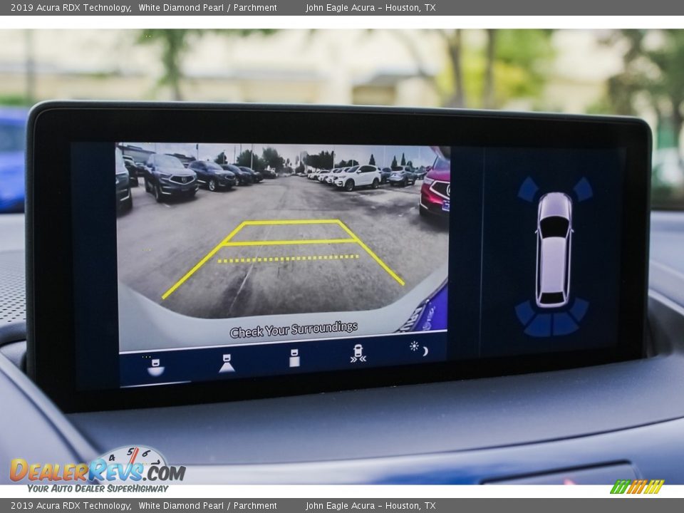 2019 Acura RDX Technology White Diamond Pearl / Parchment Photo #32