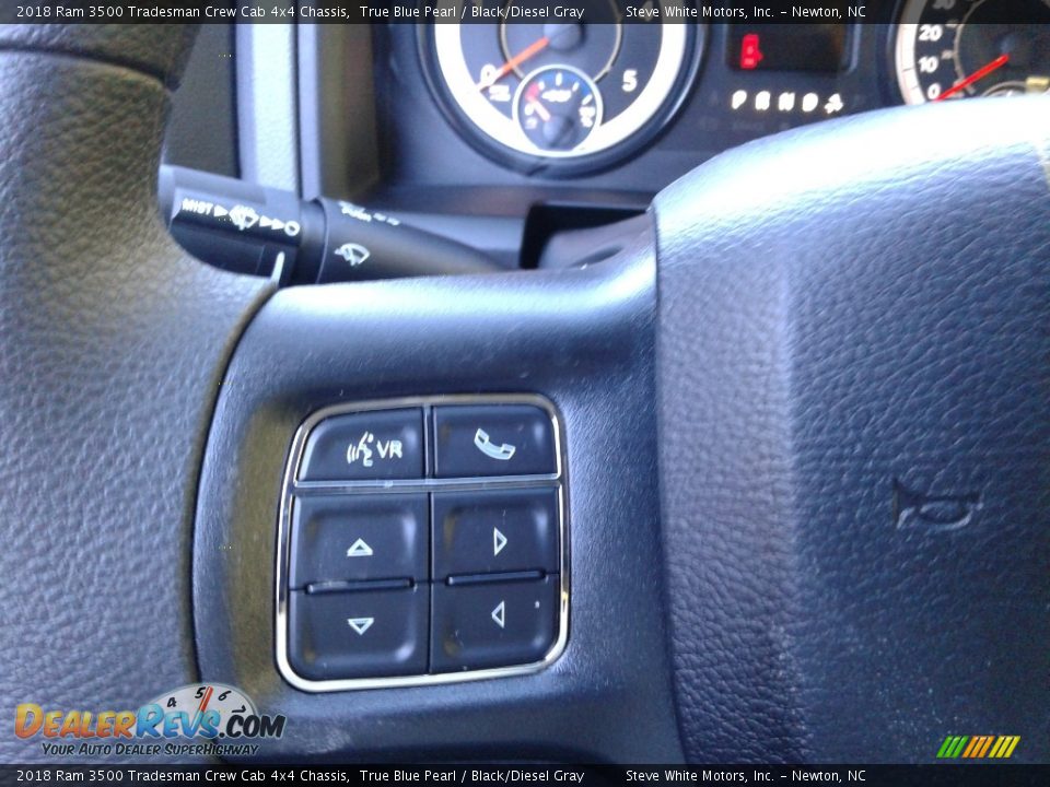 2018 Ram 3500 Tradesman Crew Cab 4x4 Chassis True Blue Pearl / Black/Diesel Gray Photo #15