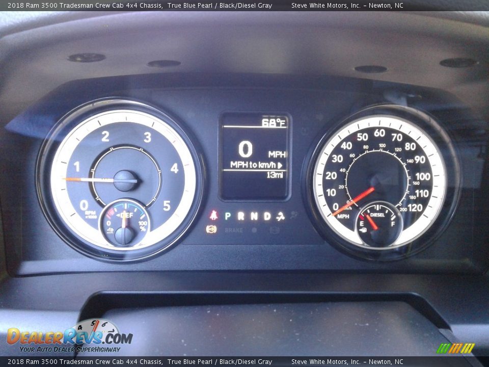 2018 Ram 3500 Tradesman Crew Cab 4x4 Chassis True Blue Pearl / Black/Diesel Gray Photo #19