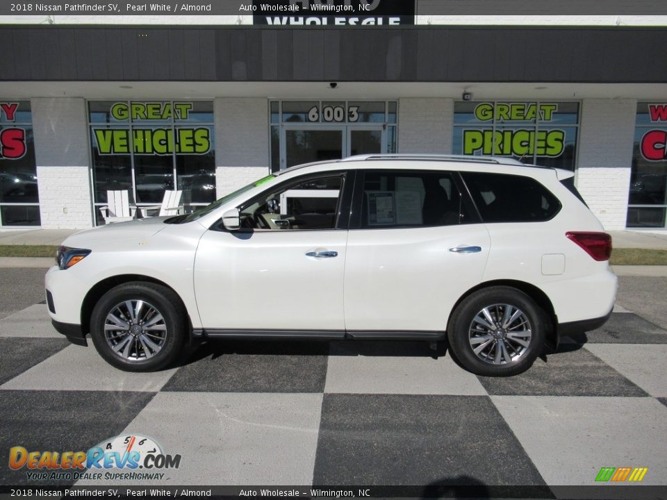 2018 Nissan Pathfinder SV Pearl White / Almond Photo #1