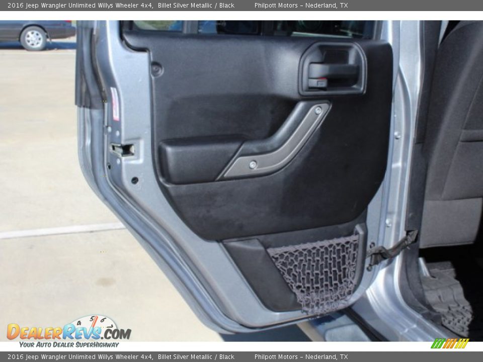 2016 Jeep Wrangler Unlimited Willys Wheeler 4x4 Billet Silver Metallic / Black Photo #15