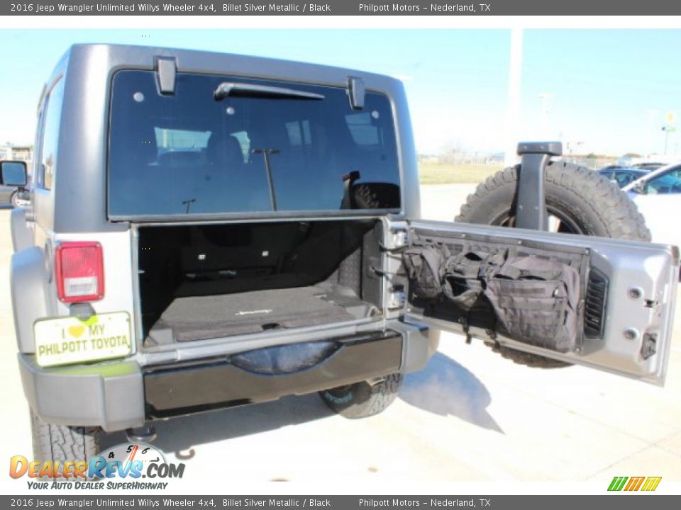 2016 Jeep Wrangler Unlimited Willys Wheeler 4x4 Billet Silver Metallic / Black Photo #19