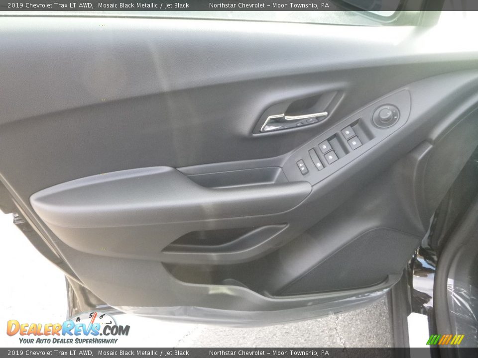 2019 Chevrolet Trax LT AWD Mosaic Black Metallic / Jet Black Photo #14
