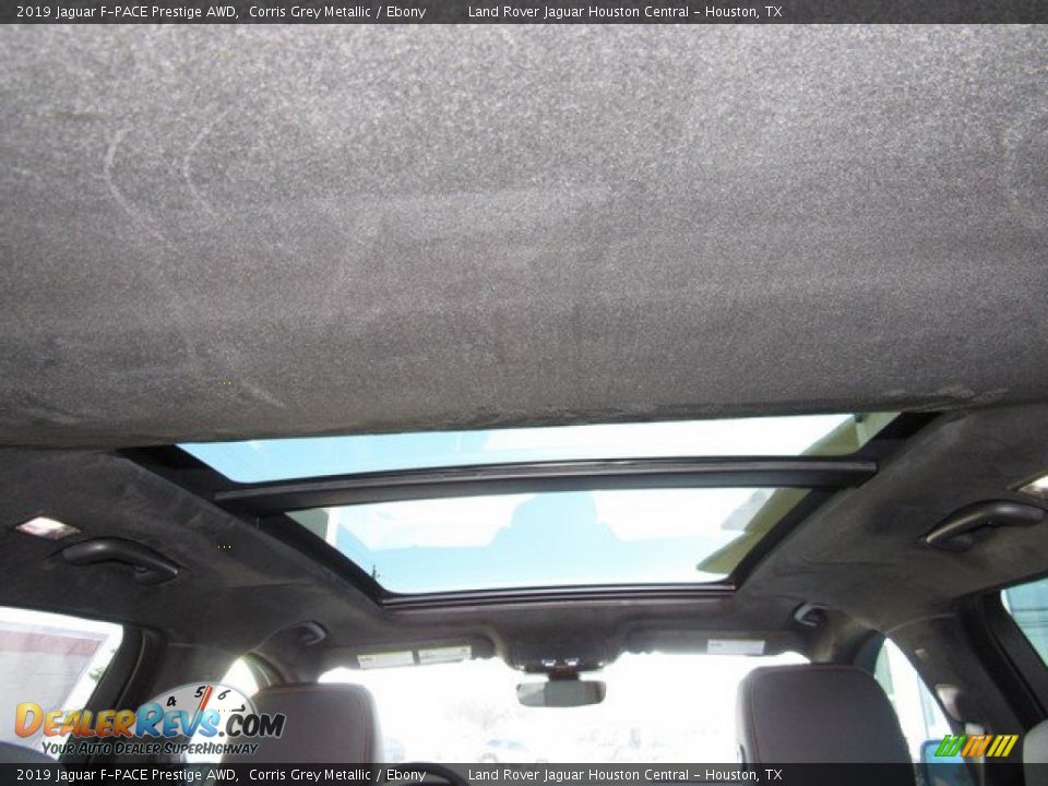 2019 Jaguar F-PACE Prestige AWD Corris Grey Metallic / Ebony Photo #17