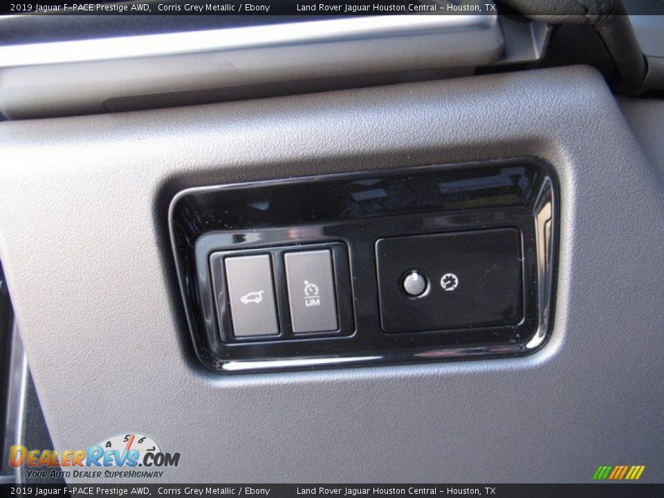 2019 Jaguar F-PACE Prestige AWD Corris Grey Metallic / Ebony Photo #26