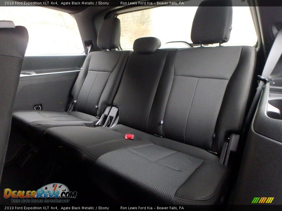 Rear Seat of 2019 Ford Expedition XLT 4x4 Photo #13