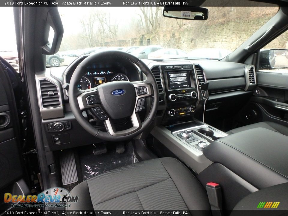 Ebony Interior - 2019 Ford Expedition XLT 4x4 Photo #14