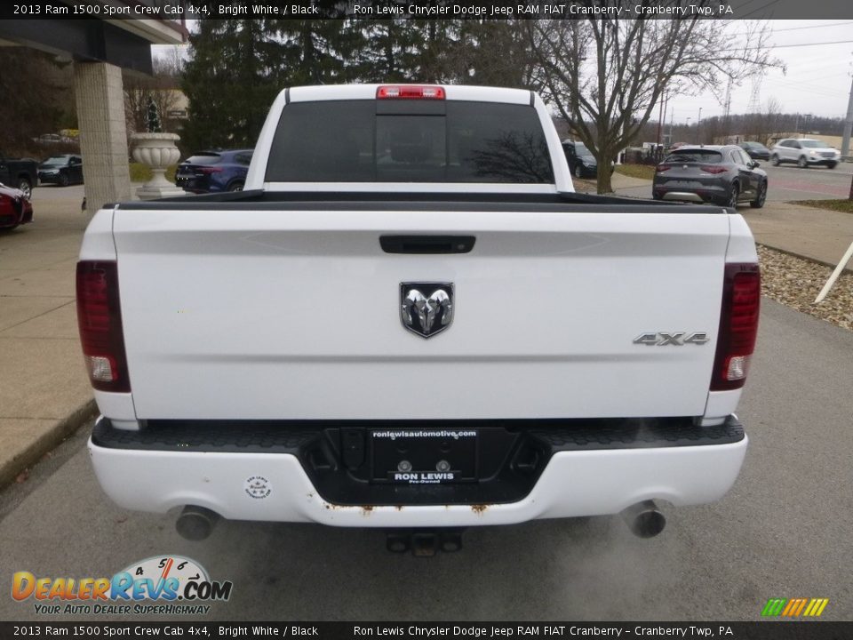 2013 Ram 1500 Sport Crew Cab 4x4 Bright White / Black Photo #9