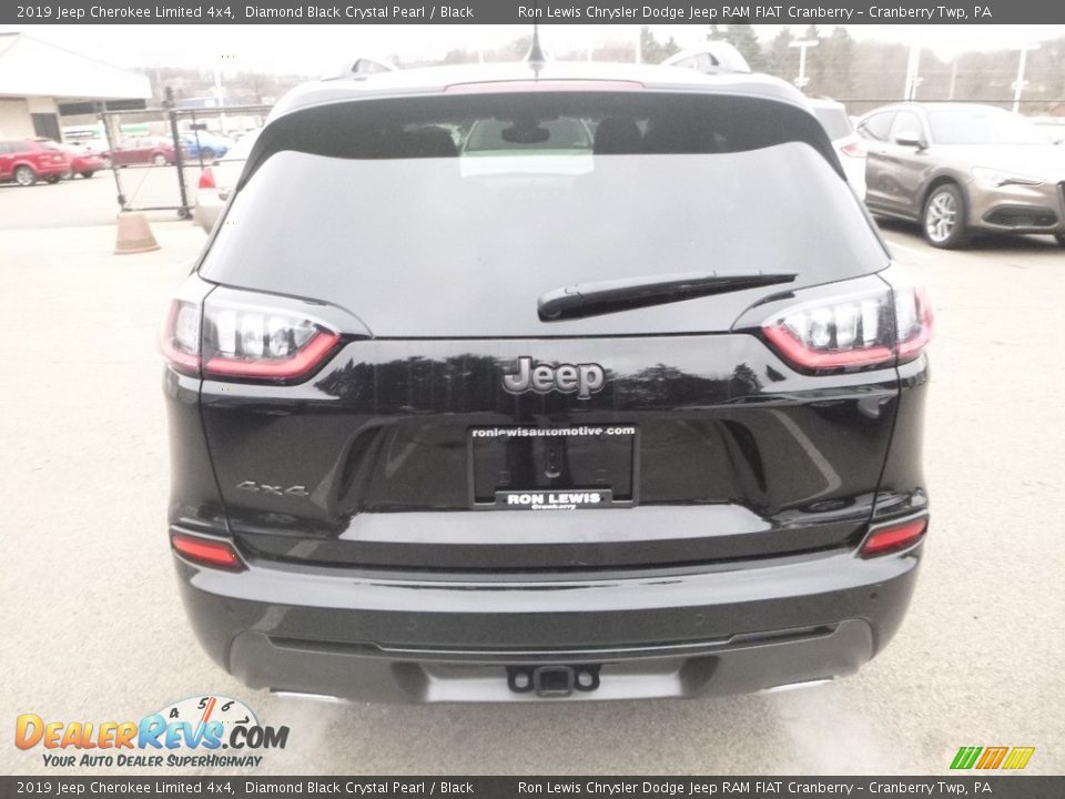 2019 Jeep Cherokee Limited 4x4 Diamond Black Crystal Pearl / Black Photo #4