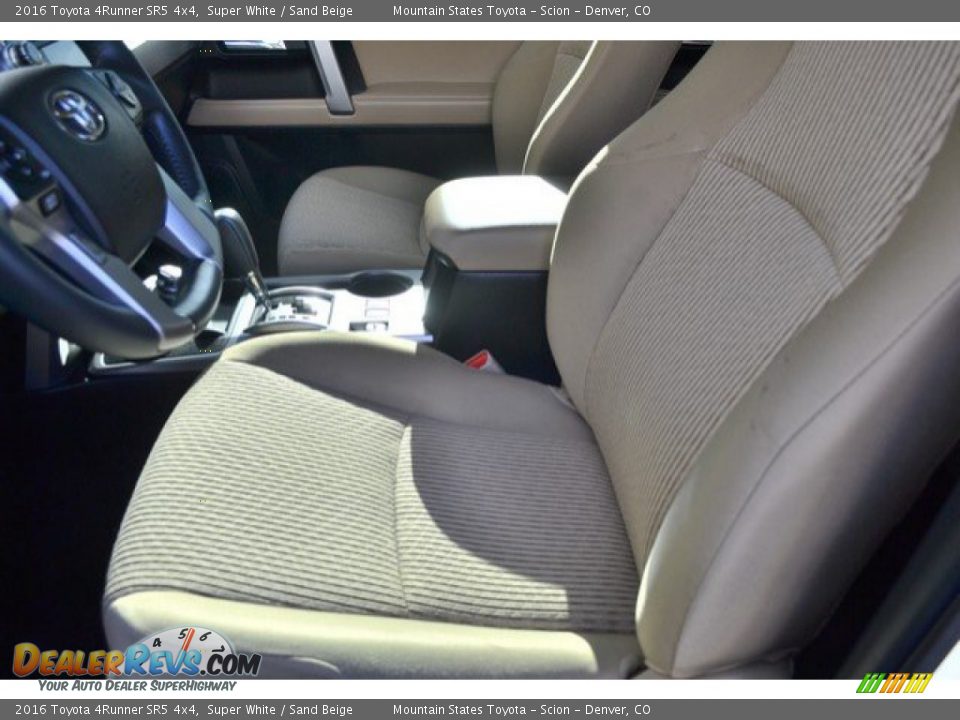 2016 Toyota 4Runner SR5 4x4 Super White / Sand Beige Photo #11