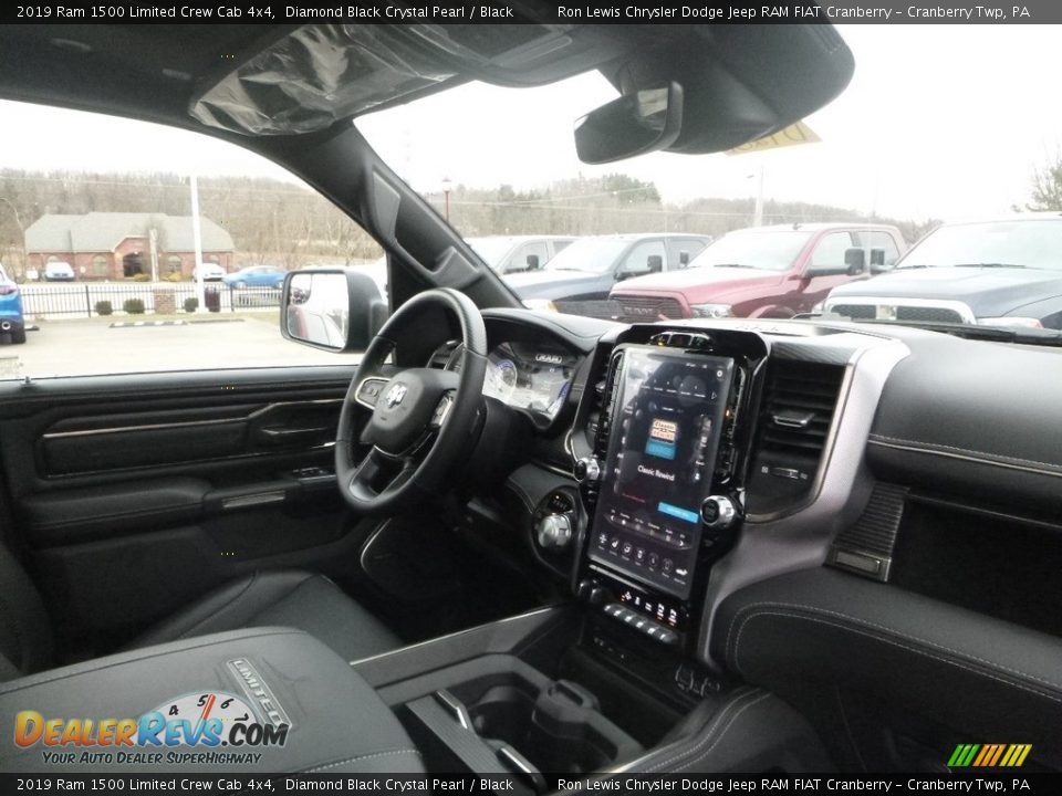 2019 Ram 1500 Limited Crew Cab 4x4 Diamond Black Crystal Pearl / Black Photo #11
