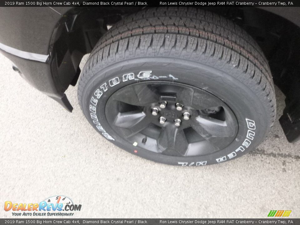 2019 Ram 1500 Big Horn Crew Cab 4x4 Diamond Black Crystal Pearl / Black Photo #2
