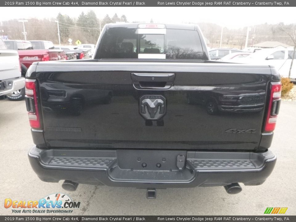 2019 Ram 1500 Big Horn Crew Cab 4x4 Diamond Black Crystal Pearl / Black Photo #4