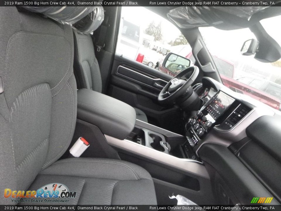 2019 Ram 1500 Big Horn Crew Cab 4x4 Diamond Black Crystal Pearl / Black Photo #7