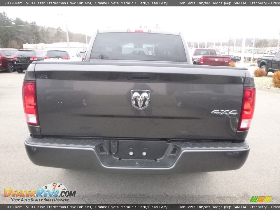 2019 Ram 1500 Classic Tradesman Crew Cab 4x4 Granite Crystal Metallic / Black/Diesel Gray Photo #5