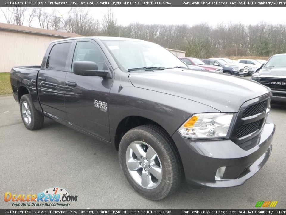 2019 Ram 1500 Classic Tradesman Crew Cab 4x4 Granite Crystal Metallic / Black/Diesel Gray Photo #8