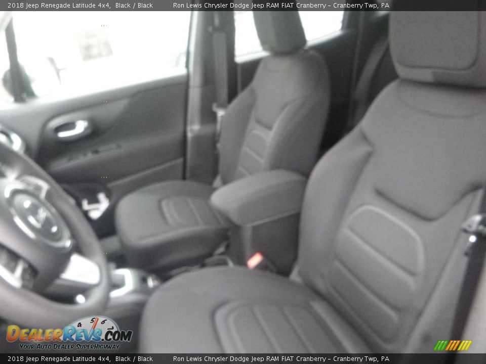 2018 Jeep Renegade Latitude 4x4 Black / Black Photo #15