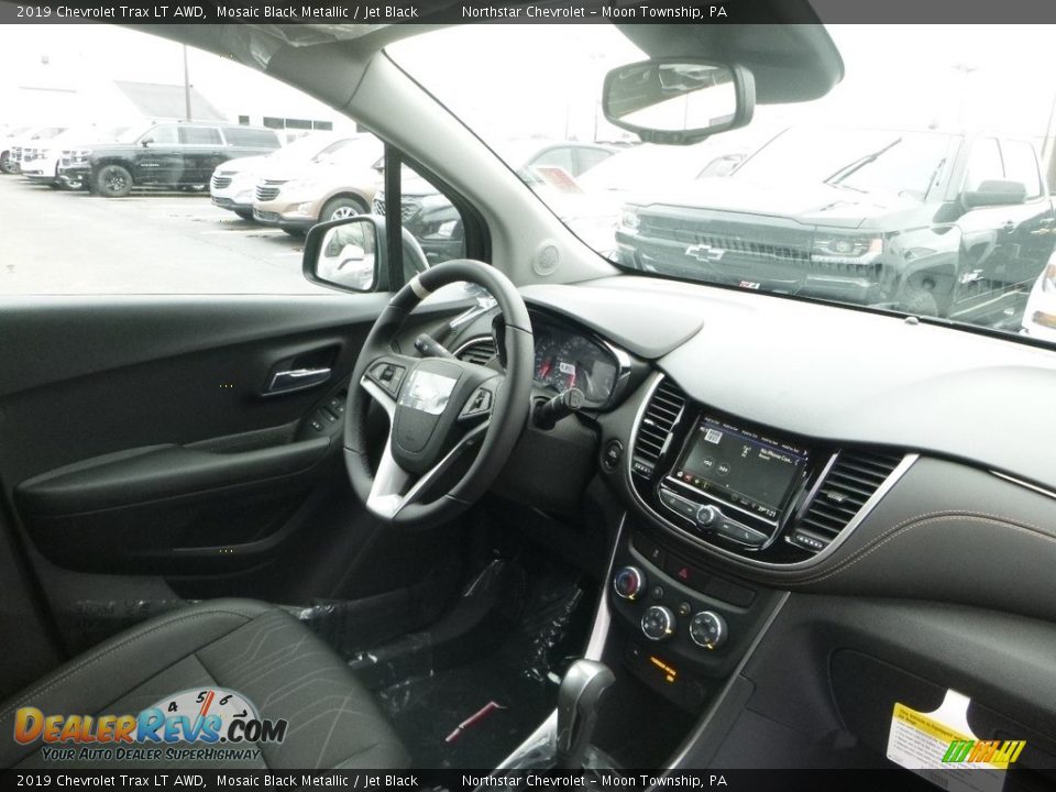2019 Chevrolet Trax LT AWD Mosaic Black Metallic / Jet Black Photo #11