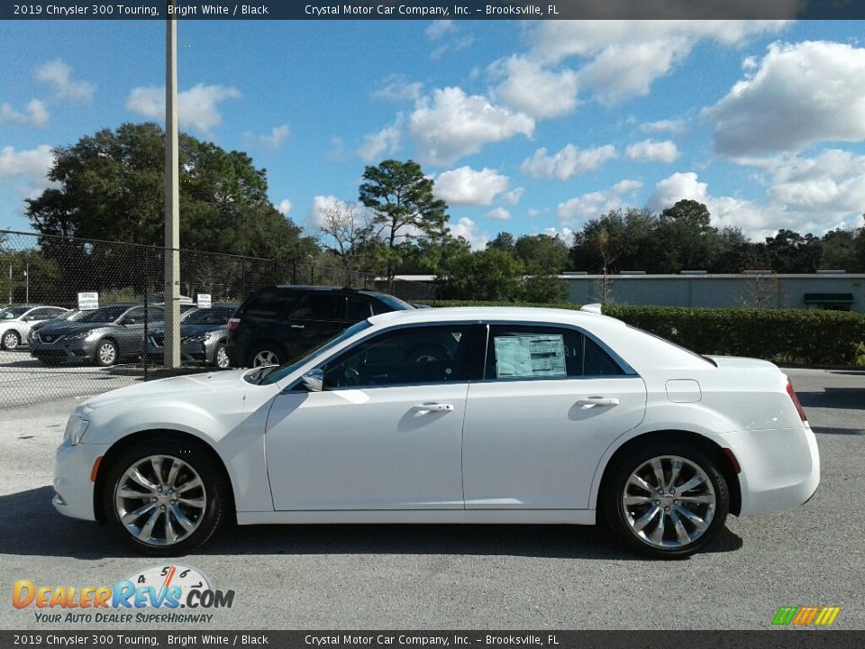 2019 Chrysler 300 Touring Bright White / Black Photo #2