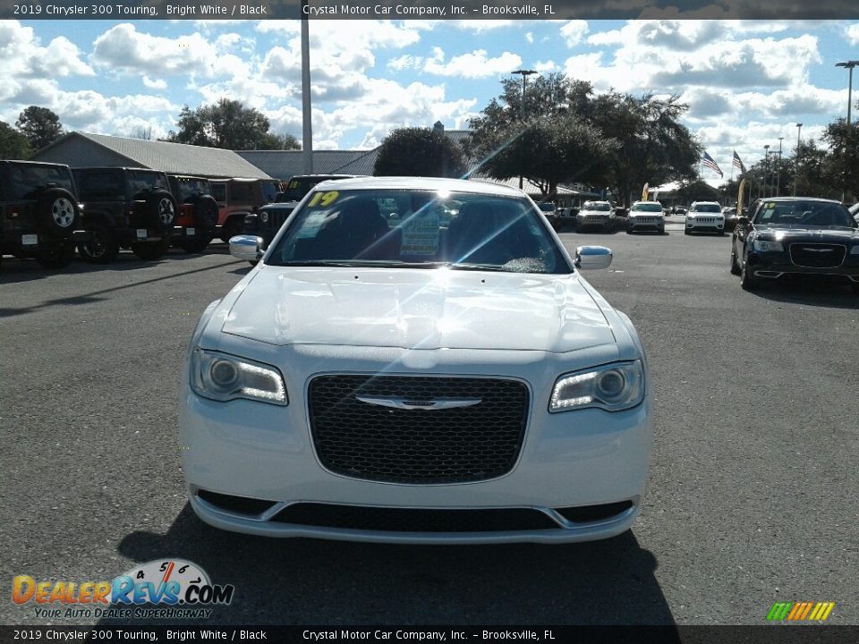 2019 Chrysler 300 Touring Bright White / Black Photo #8