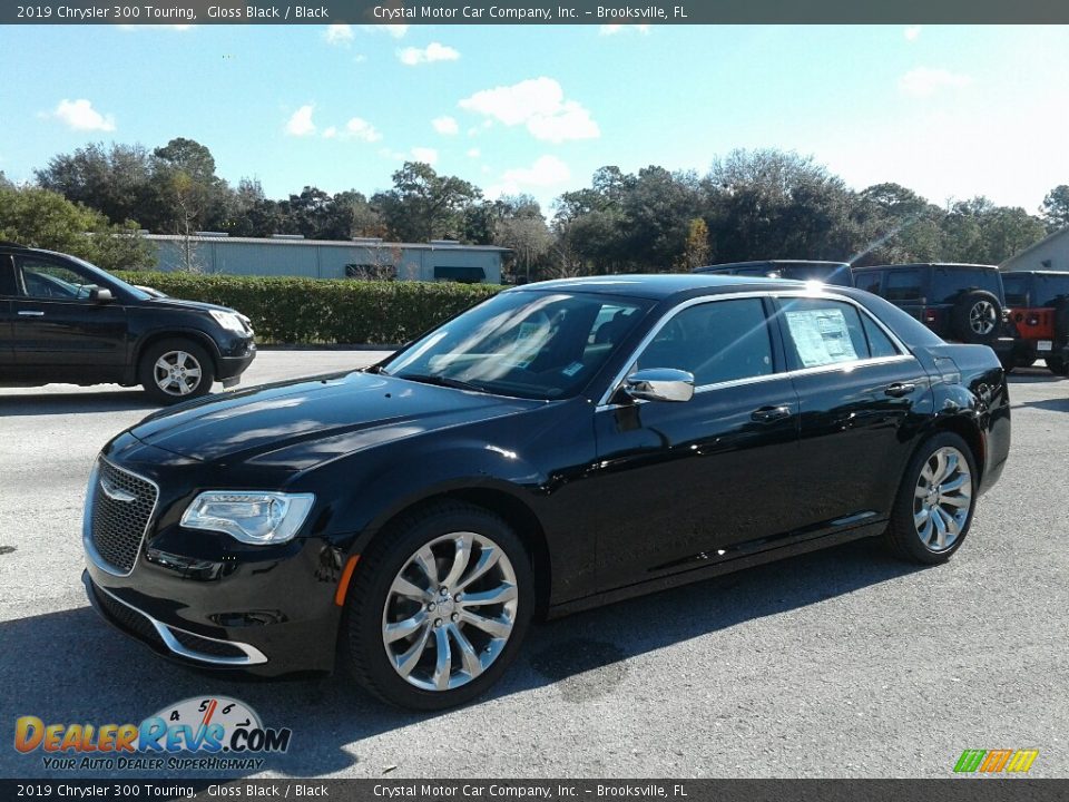 2019 Chrysler 300 Touring Gloss Black / Black Photo #1