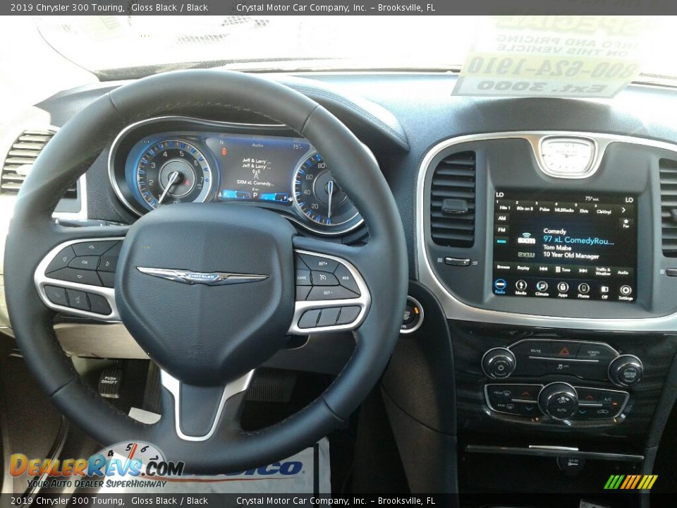 2019 Chrysler 300 Touring Gloss Black / Black Photo #13