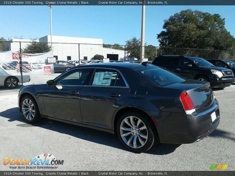 2019 Chrysler 300 Touring Granite Crystal Metallic / Black Photo #3