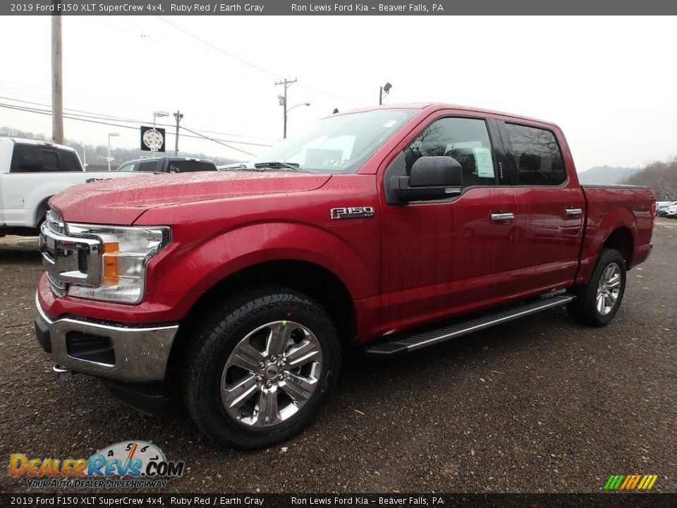 2019 Ford F150 XLT SuperCrew 4x4 Ruby Red / Earth Gray Photo #6