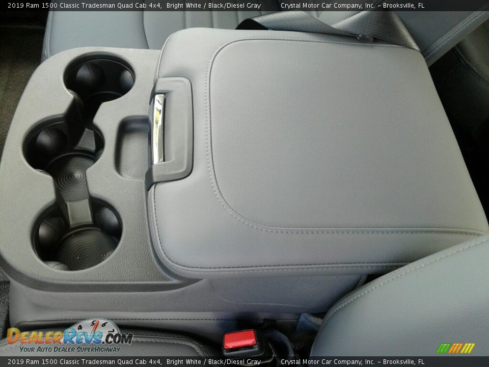 2019 Ram 1500 Classic Tradesman Quad Cab 4x4 Bright White / Black/Diesel Gray Photo #18