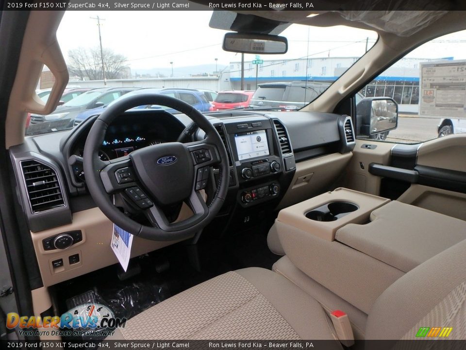 Light Camel Interior - 2019 Ford F150 XLT SuperCab 4x4 Photo #13