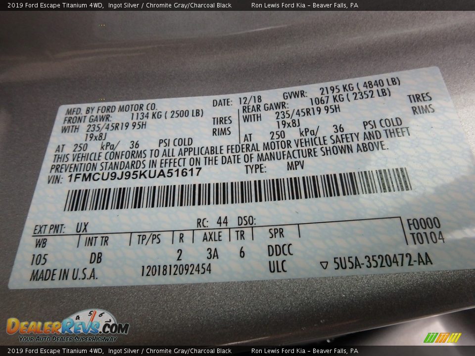2019 Ford Escape Titanium 4WD Ingot Silver / Chromite Gray/Charcoal Black Photo #15